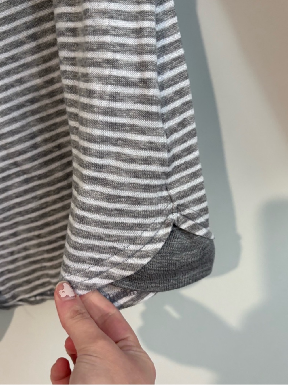Rae Dunn Striped “COZY” Long Sleeve pajama Top Grey White Size Medium - Picture 4 of 5